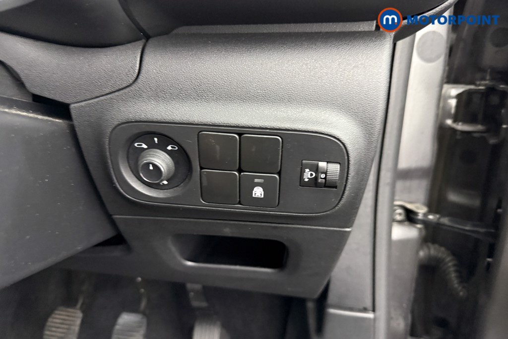 Used Citroen C3 2023 for sale - 76653555: Photo 15