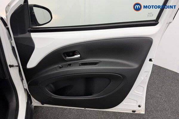 Used Toyota Aygo X 2023 for sale - 76080169: Photo 23