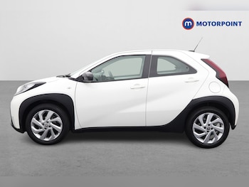 Used Toyota Aygo X 2023 for sale - 76080169: Photo