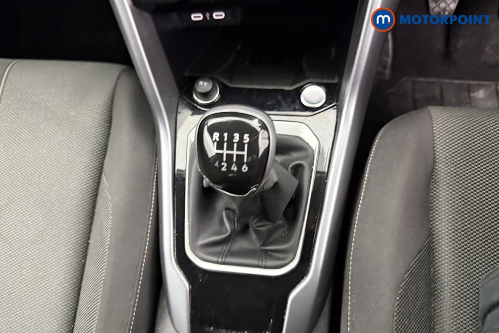 Used Volkswagen T-Roc 2025 for sale - 76933717: Photo 21