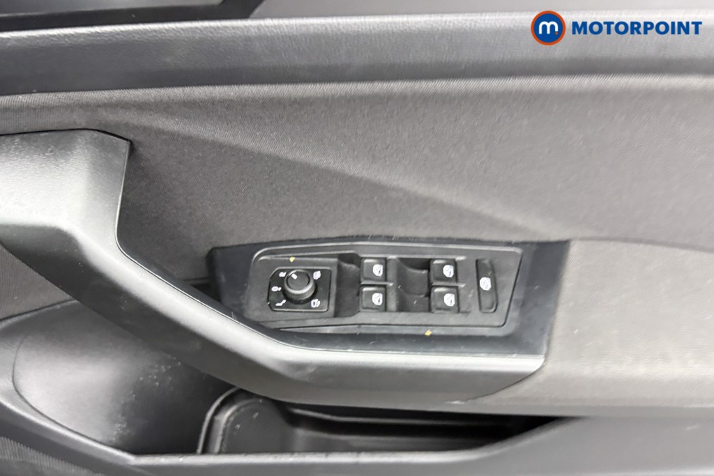 Used Volkswagen T-Roc 2025 for sale - 76933717: Photo 25