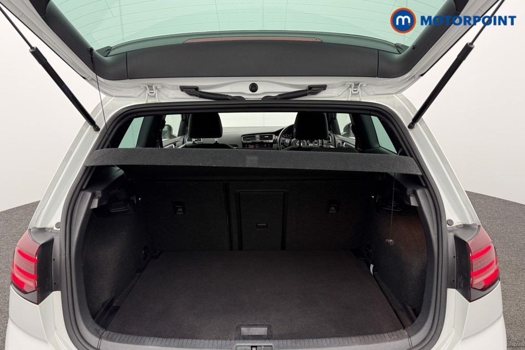 Used Volkswagen Golf 2018 for sale - 77233173: Photo 29