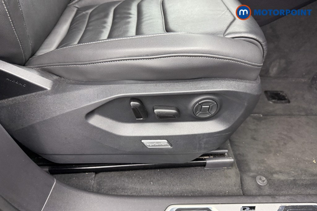 Used Volkswagen Touareg 2021 for sale - 76101925: Photo 27