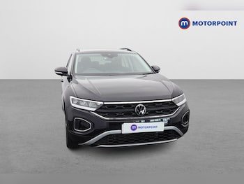 Used Volkswagen T-Roc 2023 for sale - 79479985: Photo