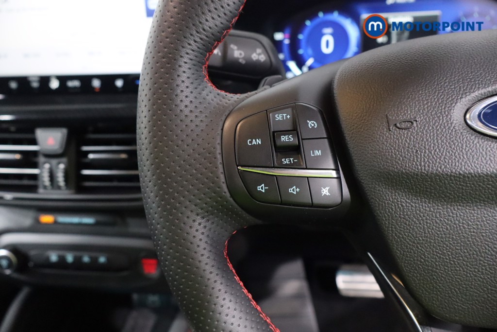 Used Ford Focus 2023 for sale - 76351456: Photo 15