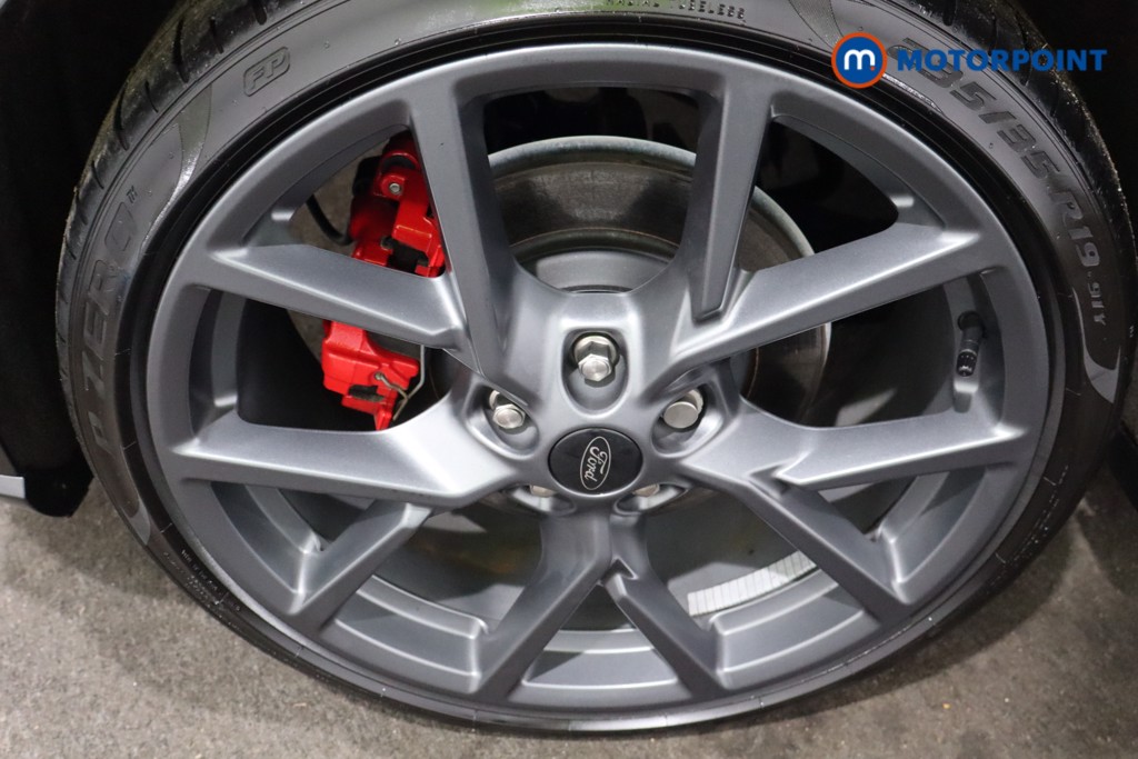 Used Ford Focus 2023 for sale - 76351456: Photo 17