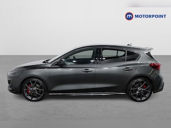 Used Ford Focus 2023 for sale - 76351456: Photo