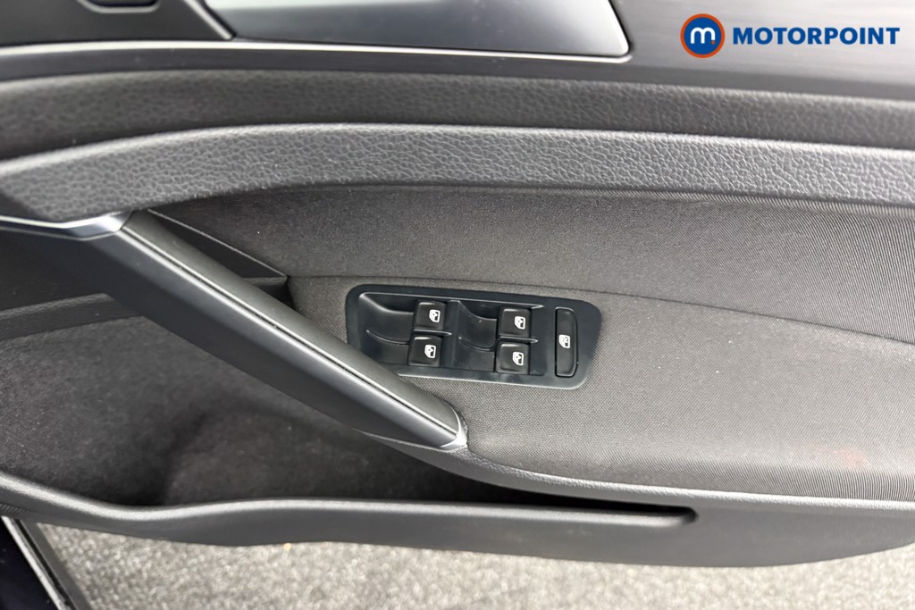 Used Volkswagen Golf 2020 for sale - 76568945: Photo 16