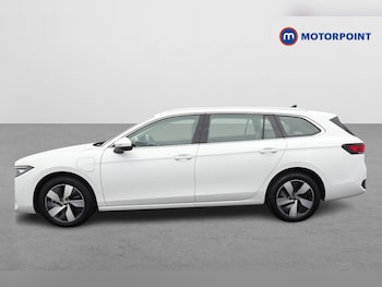 Used Volkswagen Passat 2025 for sale - 79479987: Photo