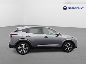 Nissan - Qashqai