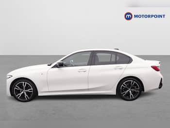 Used BMW 3 Series 2024 for sale - 79762511: Photo