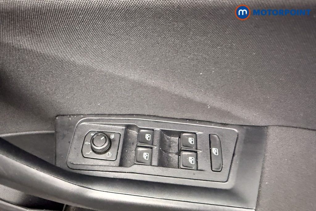 Used Volkswagen T-Roc 2025 for sale - 77701656: Photo 18