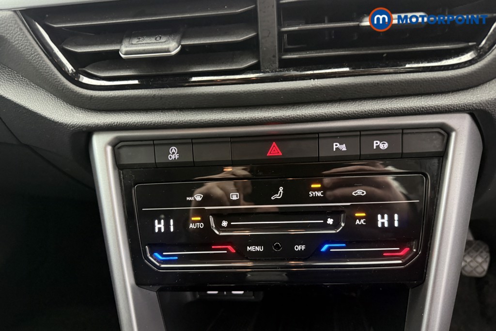 Used Volkswagen T-Roc 2025 for sale - 77701656: Photo 23