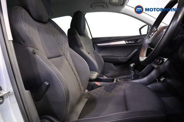 Used Skoda Karoq 2021 for sale - 76146892: Photo 19
