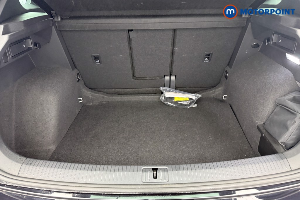 Used Volkswagen Tiguan 2023 for sale - 76235150: Photo 30