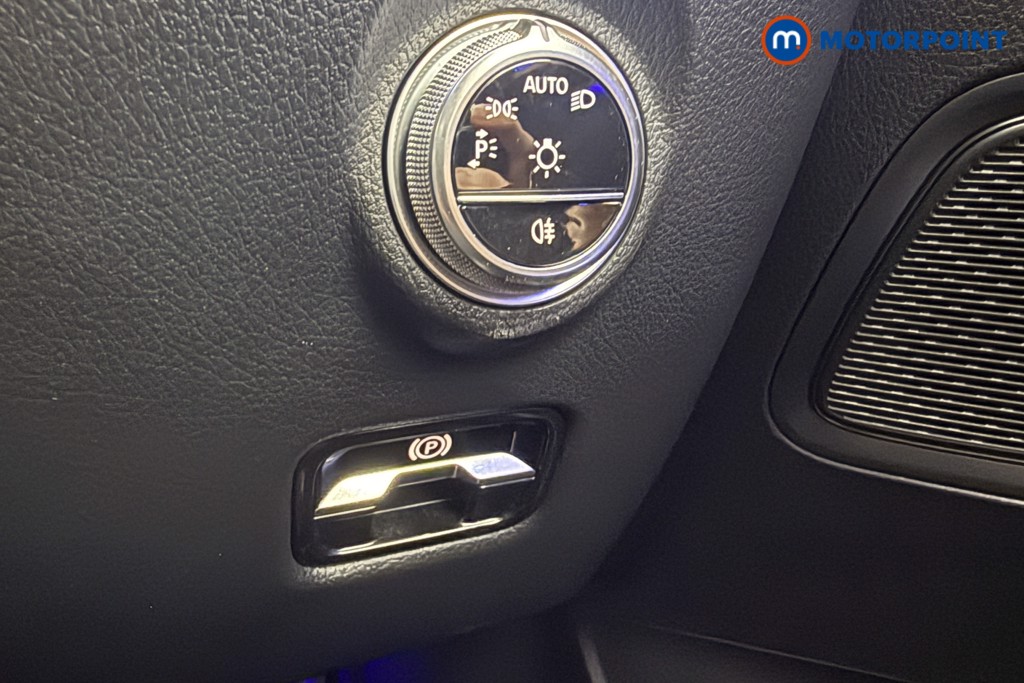 Used Mercedes-Benz C Class 2022 for sale - 77975988: Photo 17