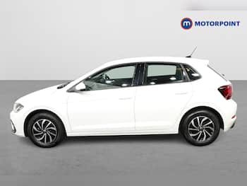 Used Volkswagen Polo 2024 for sale - 79617631: Photo