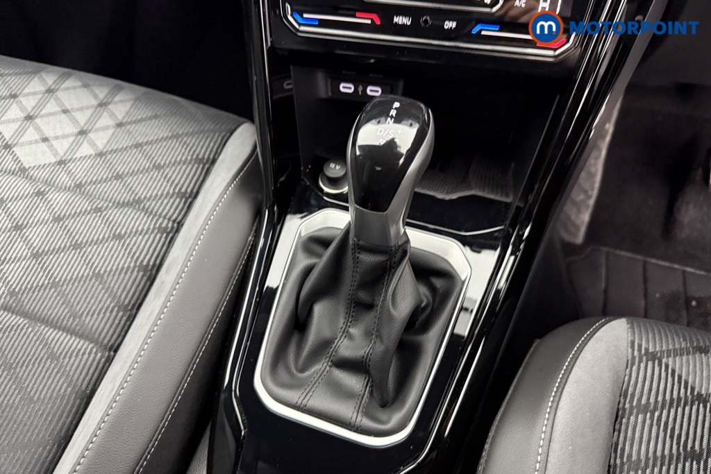 Used Volkswagen T-Roc 2025 for sale - 77297817: Photo 21