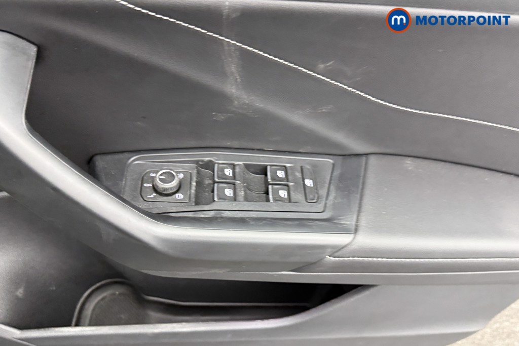 Used Volkswagen T-Roc 2025 for sale - 77297817: Photo 25