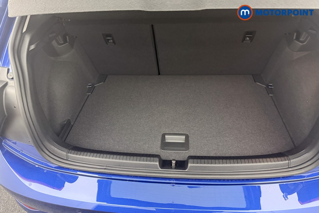 Used Volkswagen Polo 2024 for sale - 76650774: Photo 11