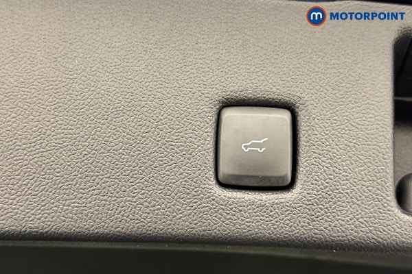 Used Ford Kuga 2022 for sale - 76131830: Photo 31