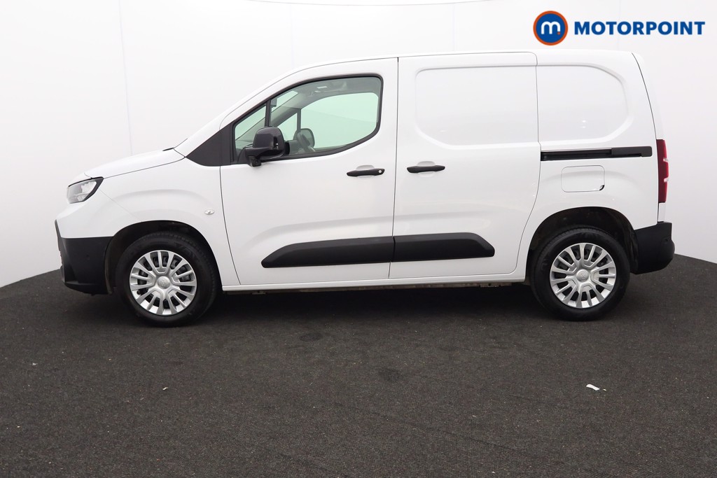 Used Toyota ProAce 2025 for sale - 77628396: Photo 4