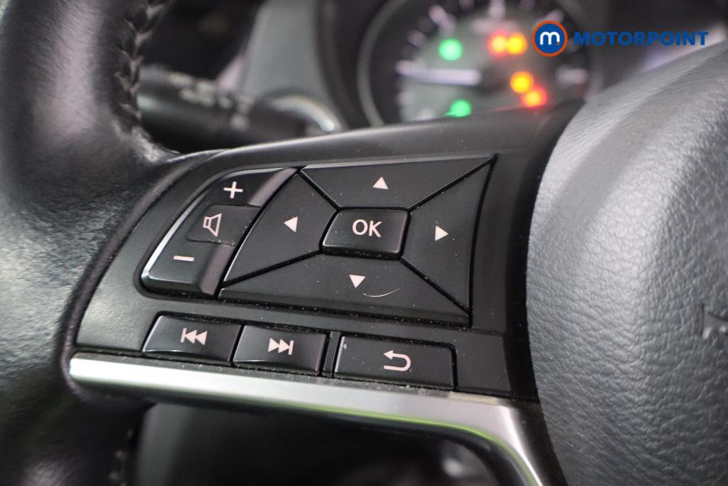 Used Nissan Qashqai 2018 for sale - 77077617: Photo 17