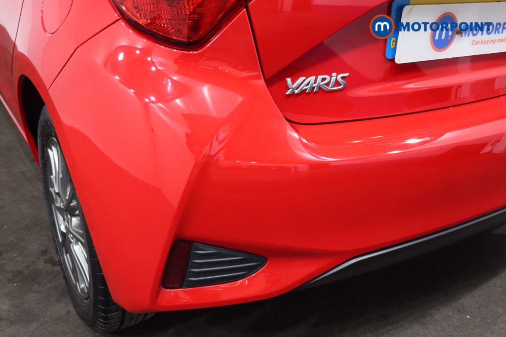 Used Toyota Yaris 2018 for sale - 76933614: Photo 41