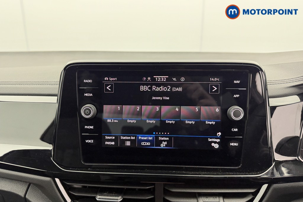 Used Volkswagen T-Roc 2025 for sale - 77297573: Photo 14