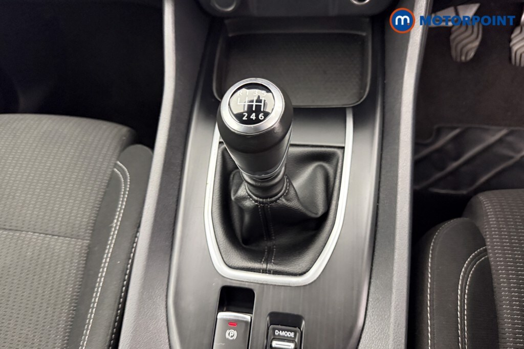 Used Nissan Qashqai 2023 for sale - 77117673: Photo 17