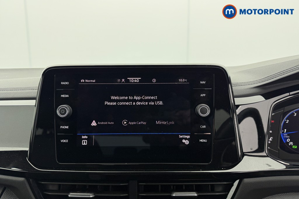 Used Volkswagen T-Roc 2022 for sale - 77691902: Photo 18