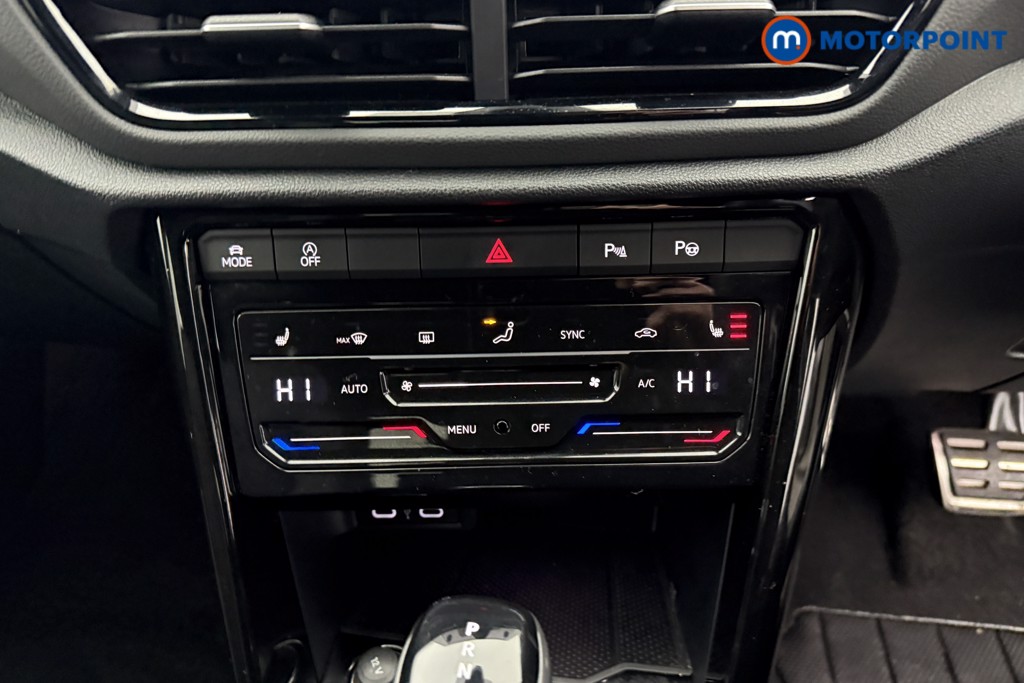 Used Volkswagen T-Roc 2022 for sale - 77691902: Photo 20