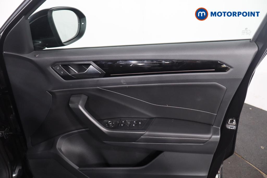 Used Volkswagen T-Roc 2025 for sale - 78187520: Photo 17