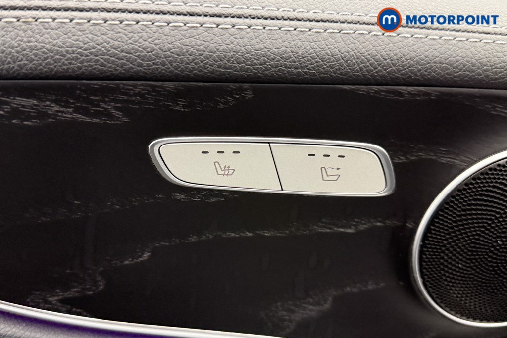 Used Mercedes-Benz E Class for sale - 77219811: Photo 30