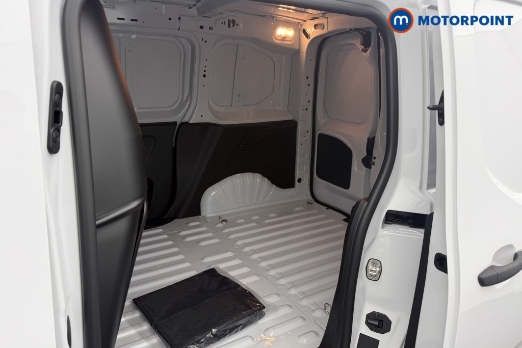 Used Citroen Berlingo 2025 for sale - 78075031: Photo 25