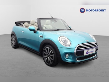 2017 - 1.5 Cooper 2dr [Chili Pack]