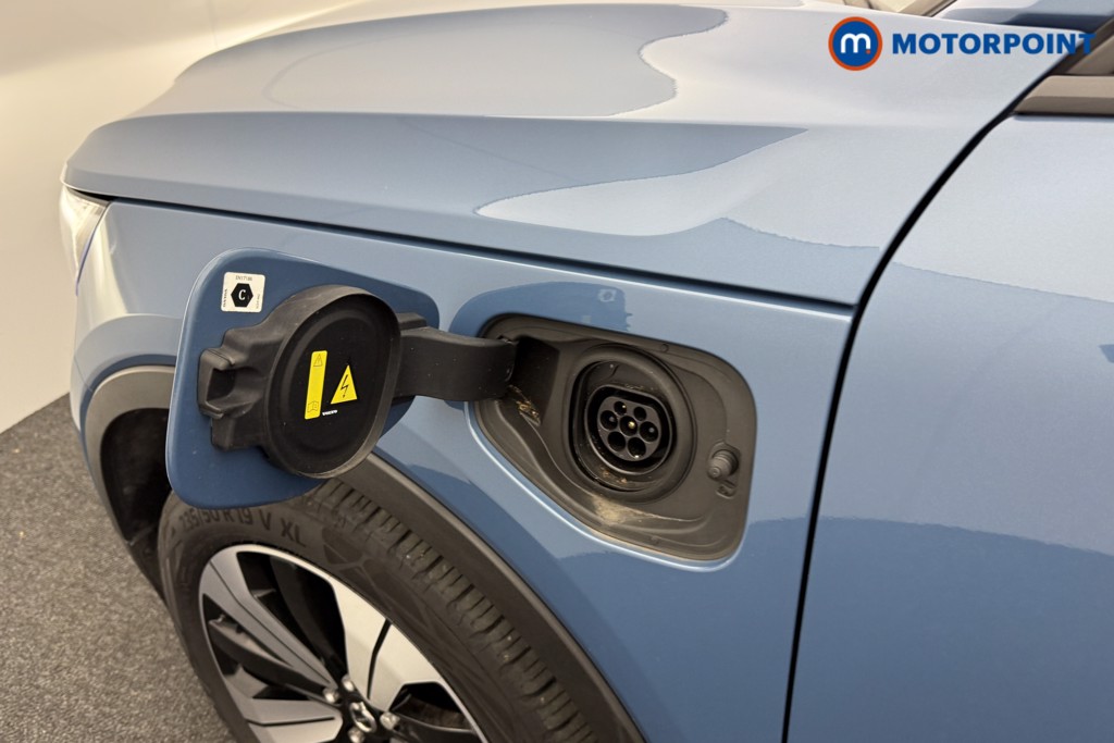 Used Volvo XC40 2022 for sale - 77061156: Photo 41