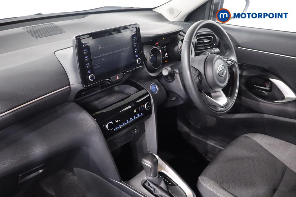 Used Toyota Yaris Cross for sale - 77831012: Photo 25