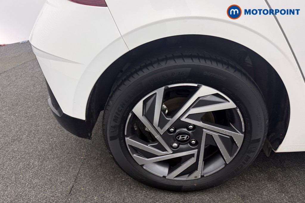 Used Hyundai i20 2024 for sale - 77691658: Photo 15