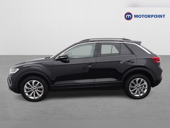 Used Volkswagen T-Roc 2025 for sale - 77996307: Photo