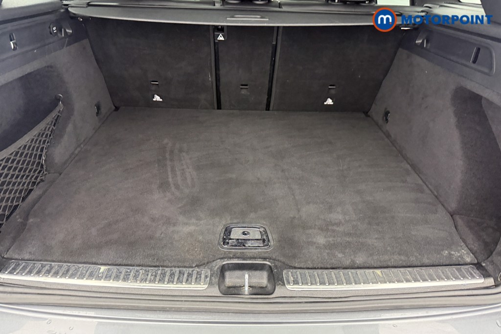 Used Mercedes-Benz GLC 2018 for sale - 77904185: Photo 28