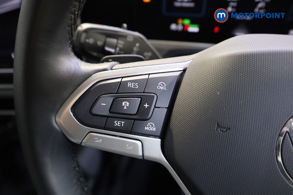 Used Volkswagen Passat 2025 for sale - 76394305: Photo 11