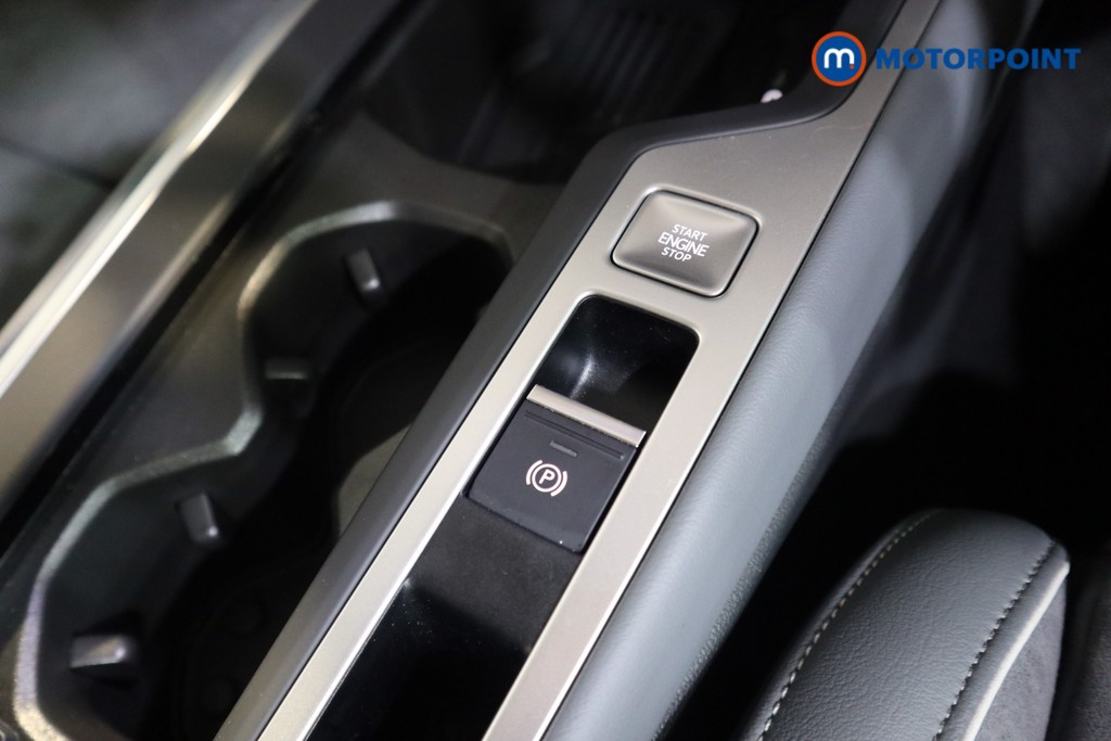 Used Volkswagen Passat 2025 for sale - 76394305: Photo 15