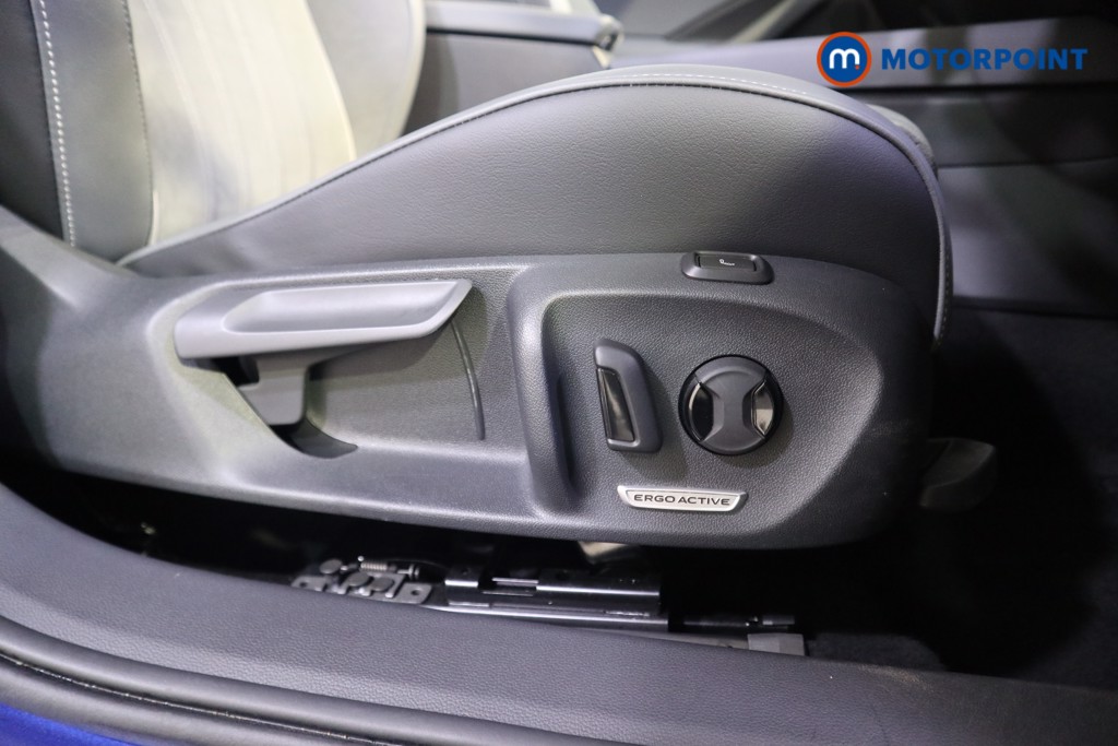 Used Volkswagen Passat 2025 for sale - 76394305: Photo 19