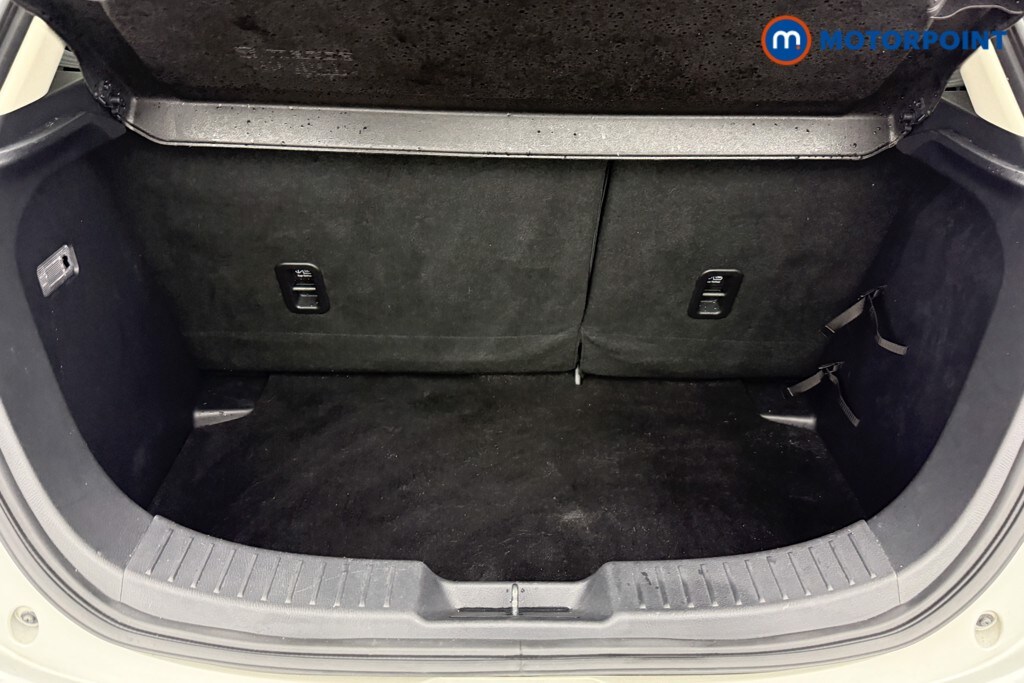 Used Mazda Mazda2 2020 for sale - 76835879: Photo 27