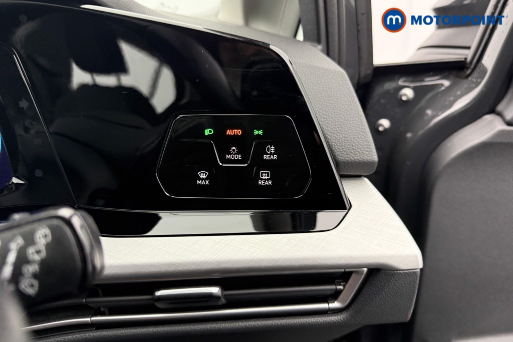 Used Volkswagen Golf 2023 for sale - 76933908: Photo 22