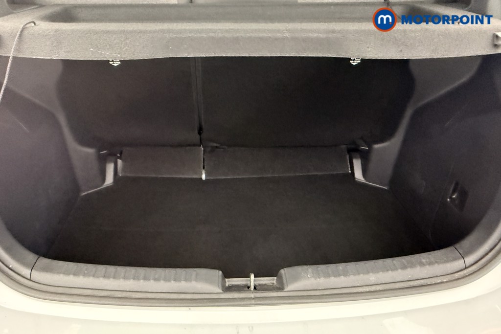 Used Toyota Yaris 2024 for sale - 77607741: Photo 25