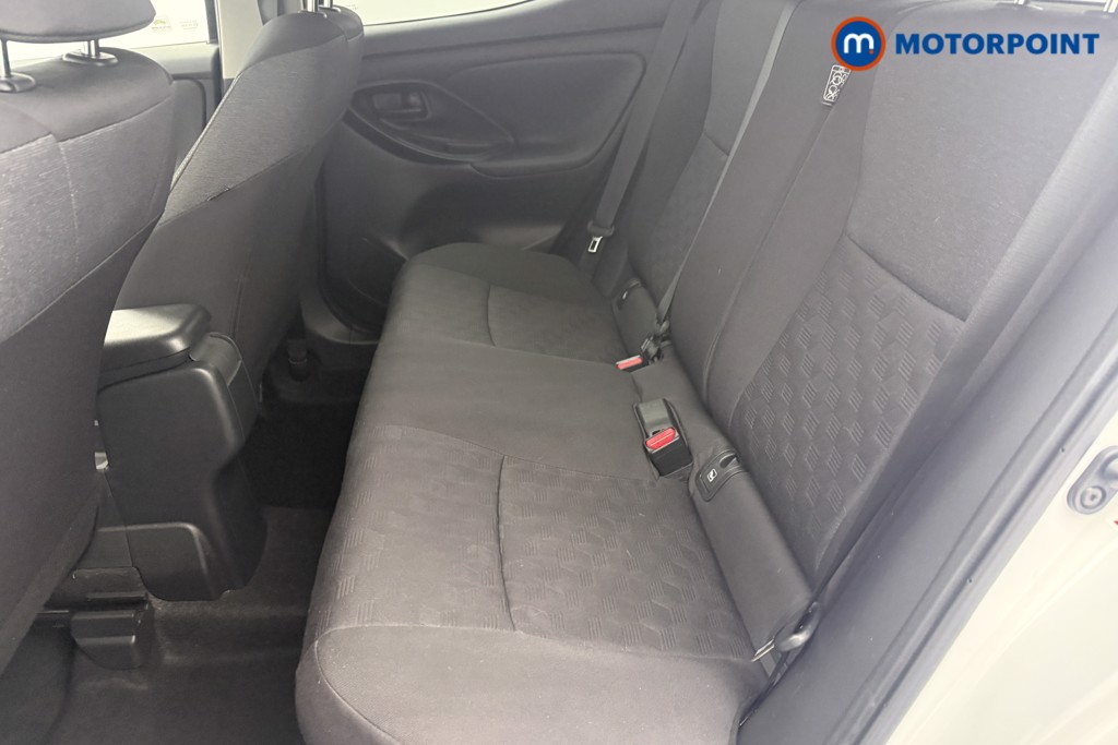 Used Toyota Yaris 2024 for sale - 77607741: Photo 27