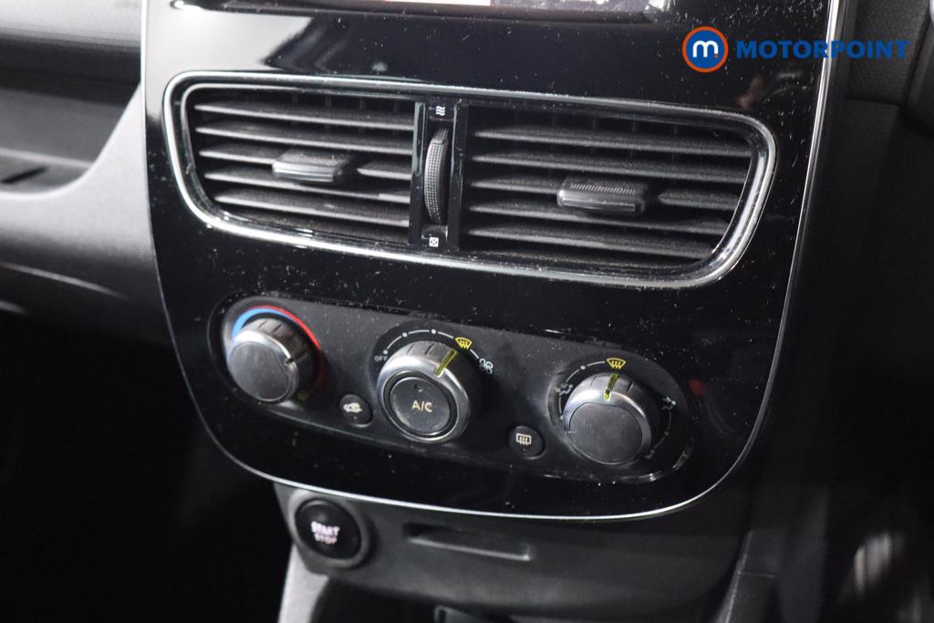 Used Renault Clio 2019 for sale - 77443674: Photo 12