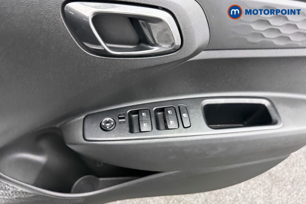 Used Hyundai i10 2022 for sale - 76762711: Photo 19